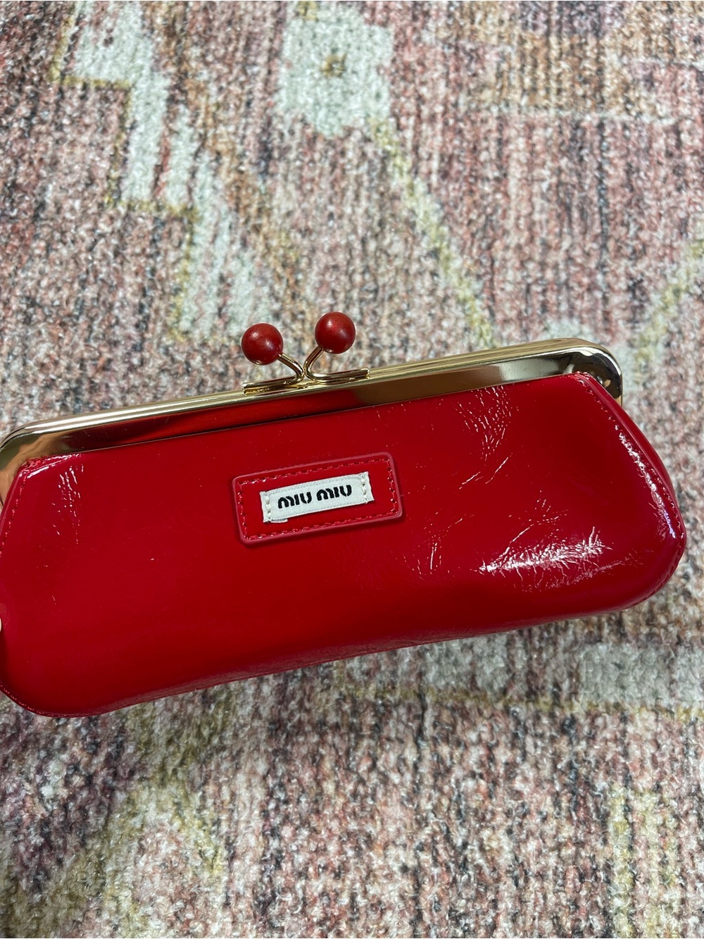 Miu Miu Red Patent Leather Kiss-Lock Clutch - Picture 2 of 9